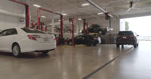 Bohn Toyota Service Center - Car Services Provider at 3800 Lapalco Blvd ...