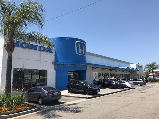 11151 Laurel Canyon Blvd